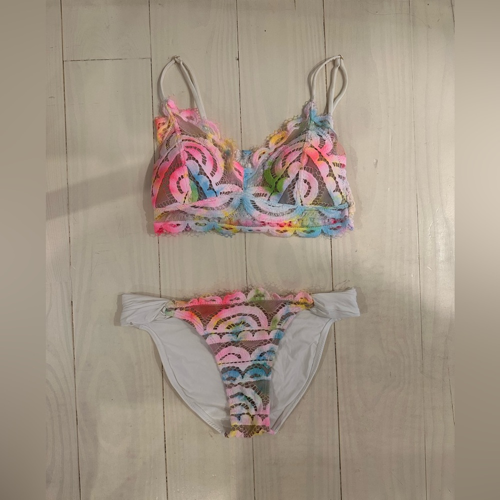 Multi color pily q swim suit- only worn once!!!